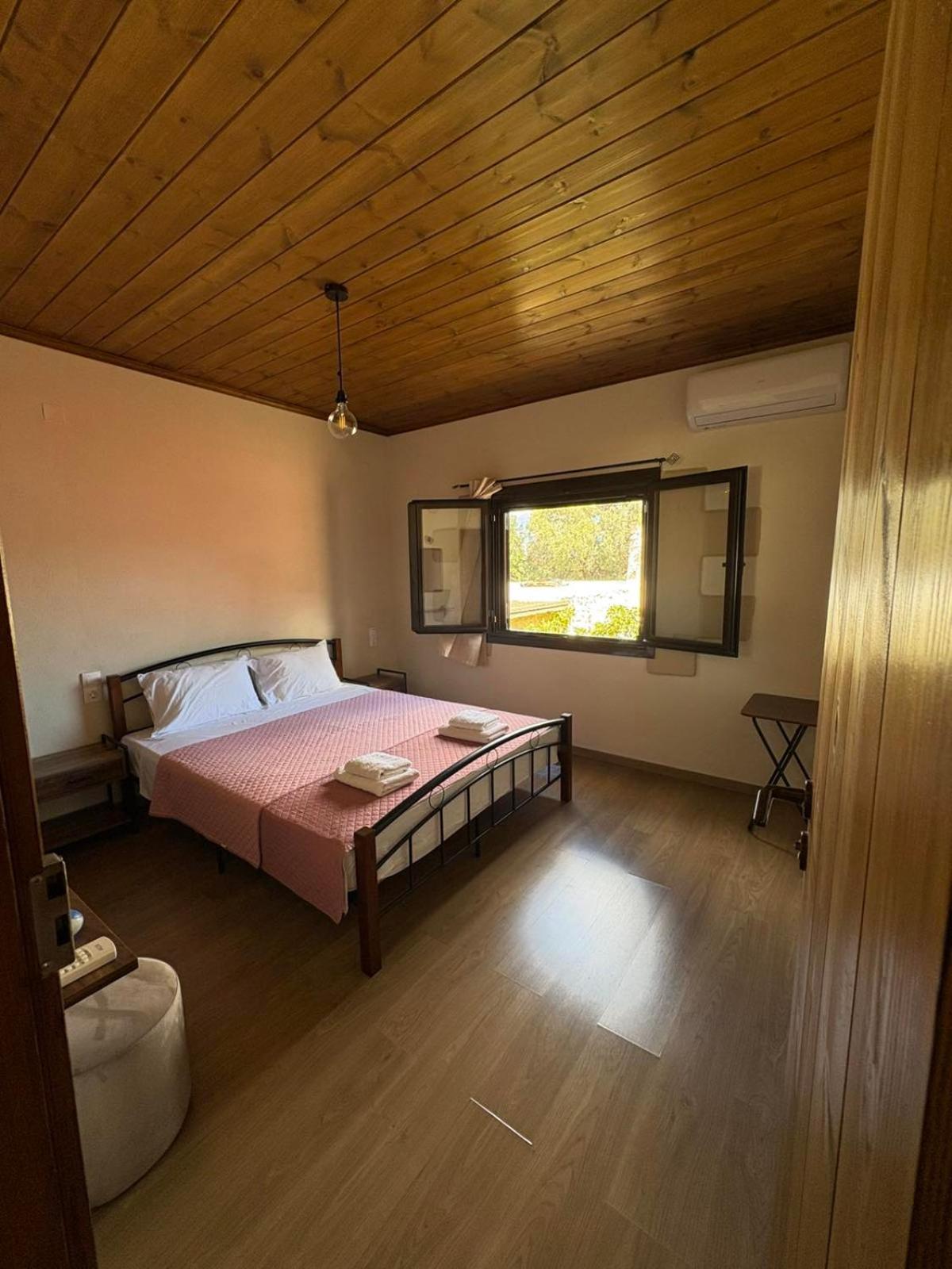 Nikos Traditional House Maláthiros Екстериор снимка
